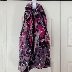 Candie’s Floral Infinity Scarf